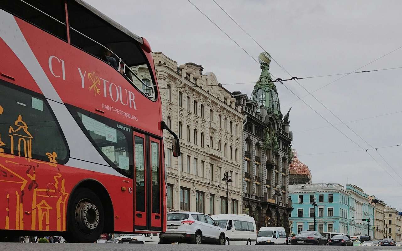 По следам Ломоносова: из Архангельска в Петербург запустят туристический автобус
